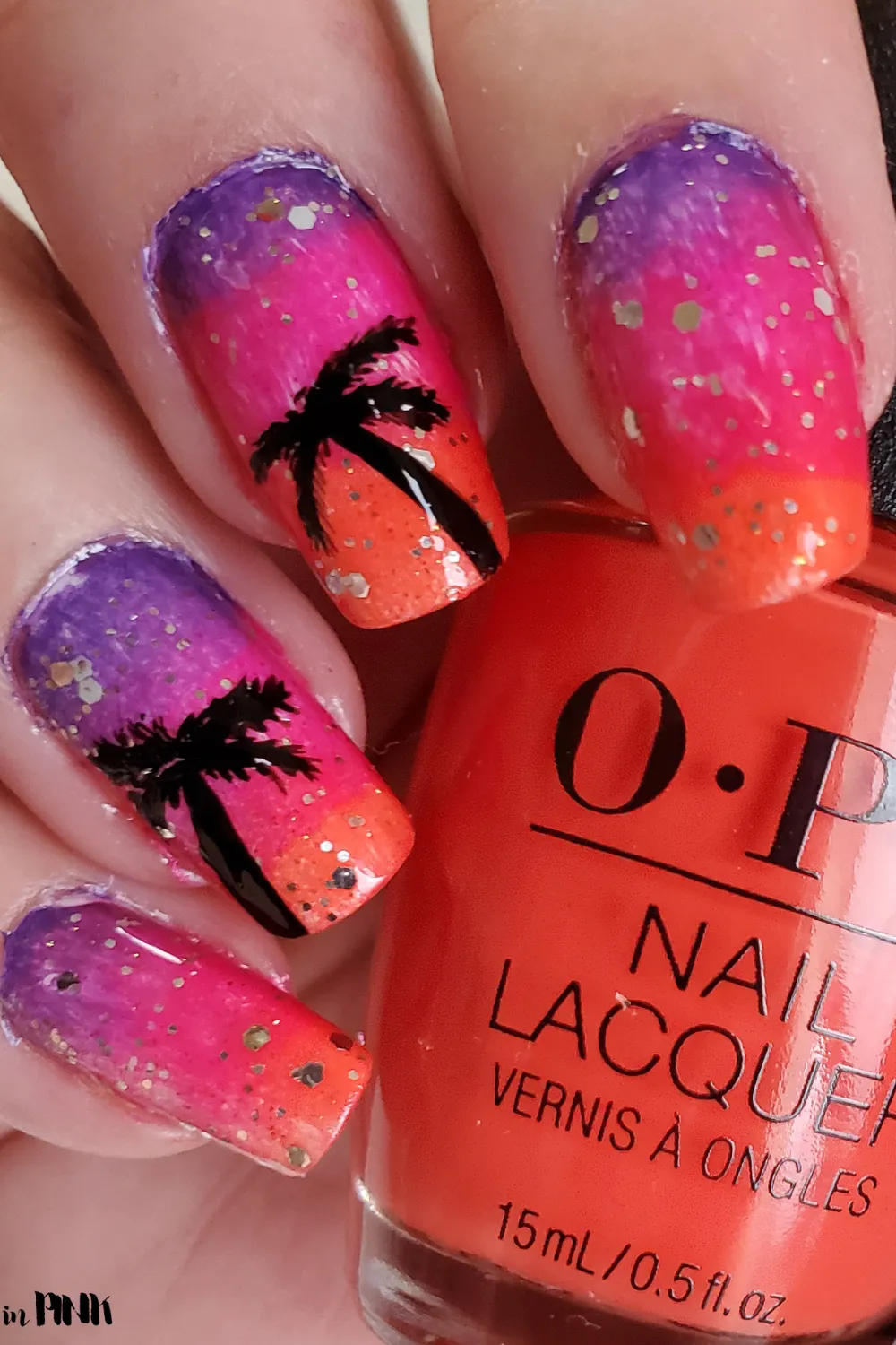 Golden Hour Magic Nails - Sunset gradient nails with gold foil accents, capturing the magic of golden hour.