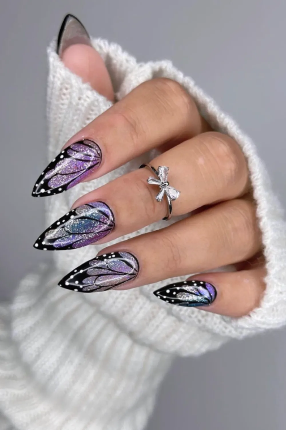 Gothic Butterfly Chic Nails - Dark and dramatic butterfly nails with metallic accents