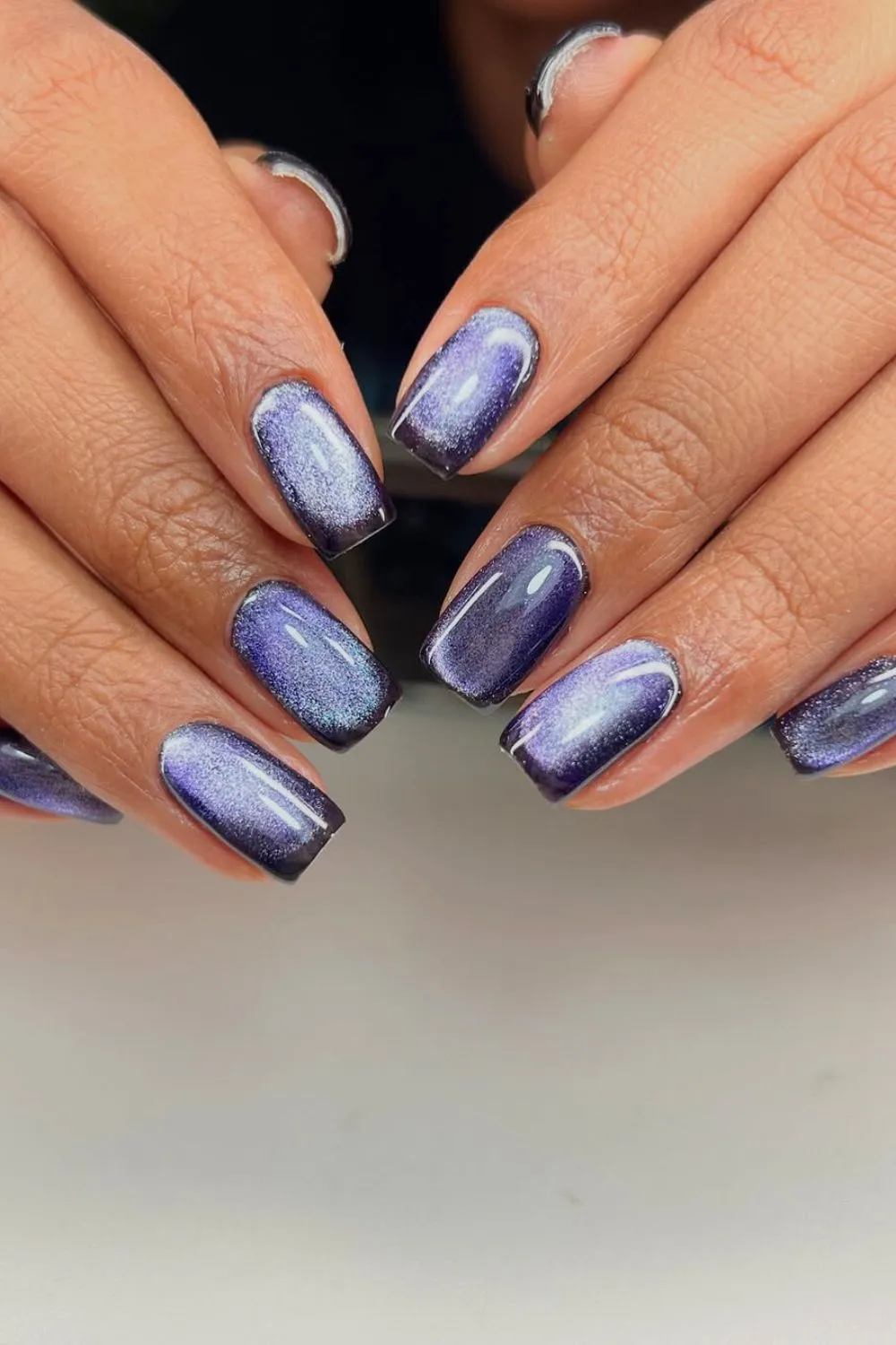 Violet Chrome Cat-Eye Nails - Square nails with violet shimmer and cat-eye magnetic finish