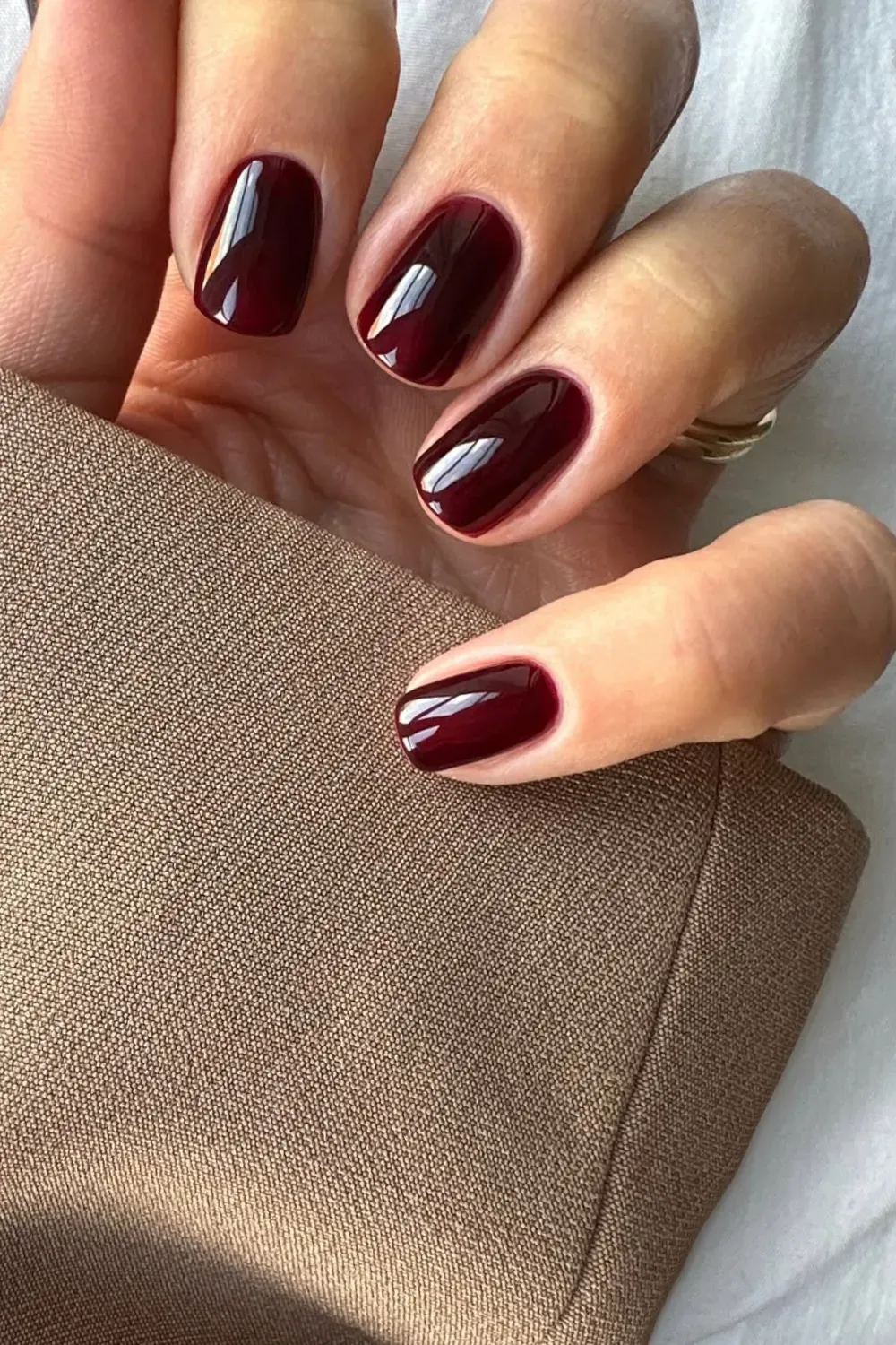  Burgundy Glossy Nails for Fall - Deep burgundy glossy nails perfect for the autumn season, adding sophistication and warmth