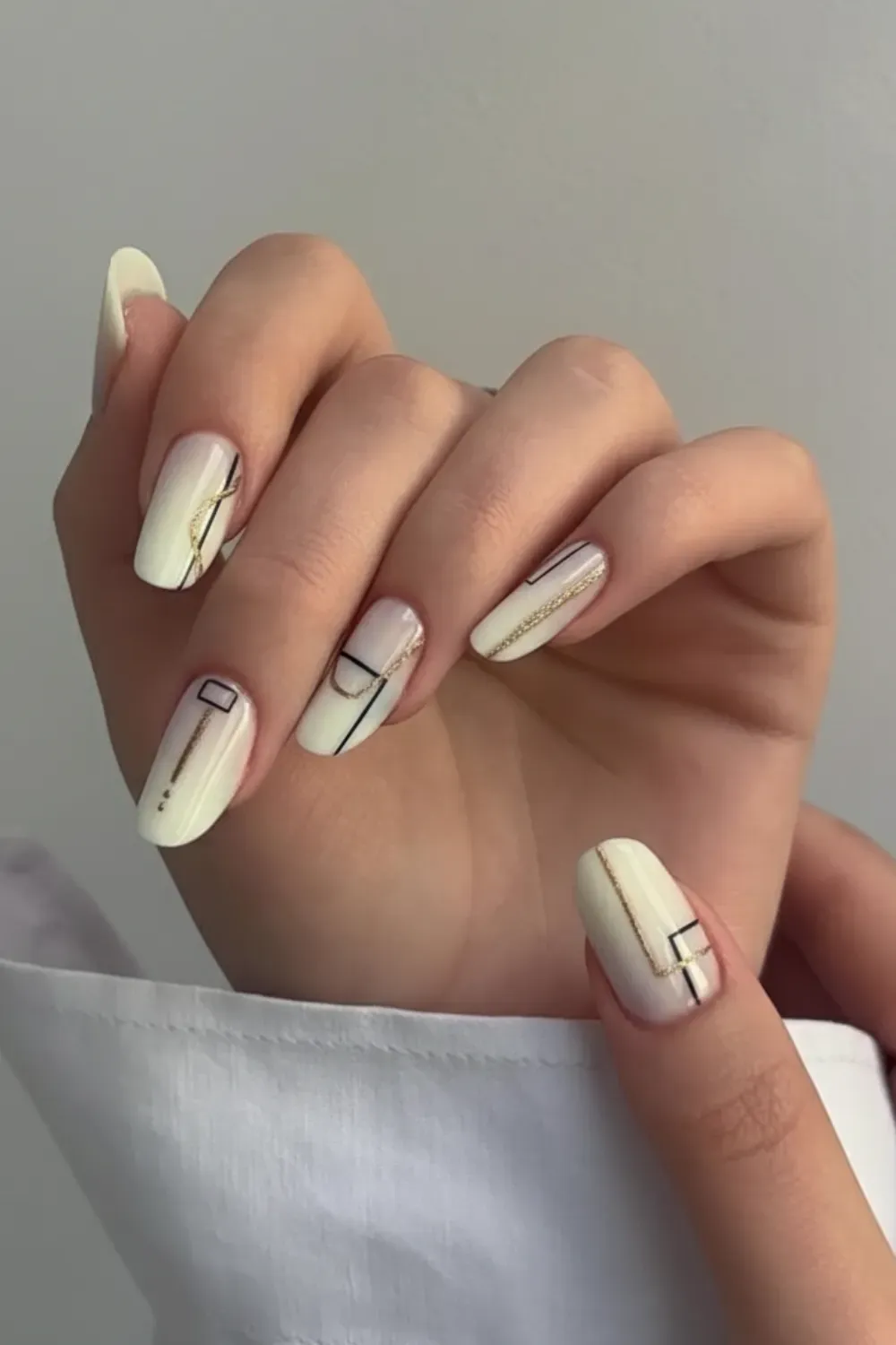 Black and White Geometric and Abstract Nail Art