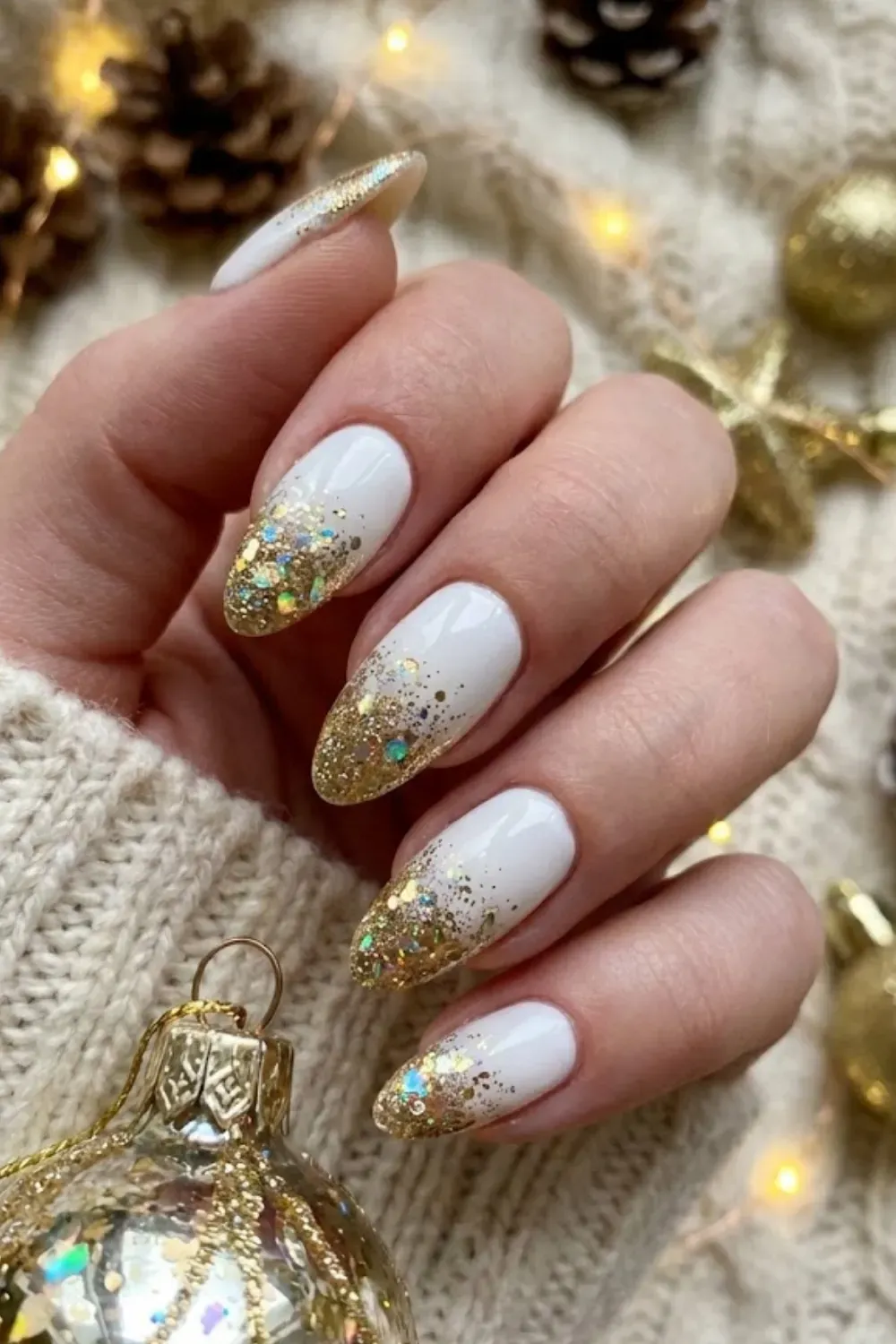 40 White Christmas Nail Ideas for 2025 (Snowflake, Glitter & Winter Chrome)