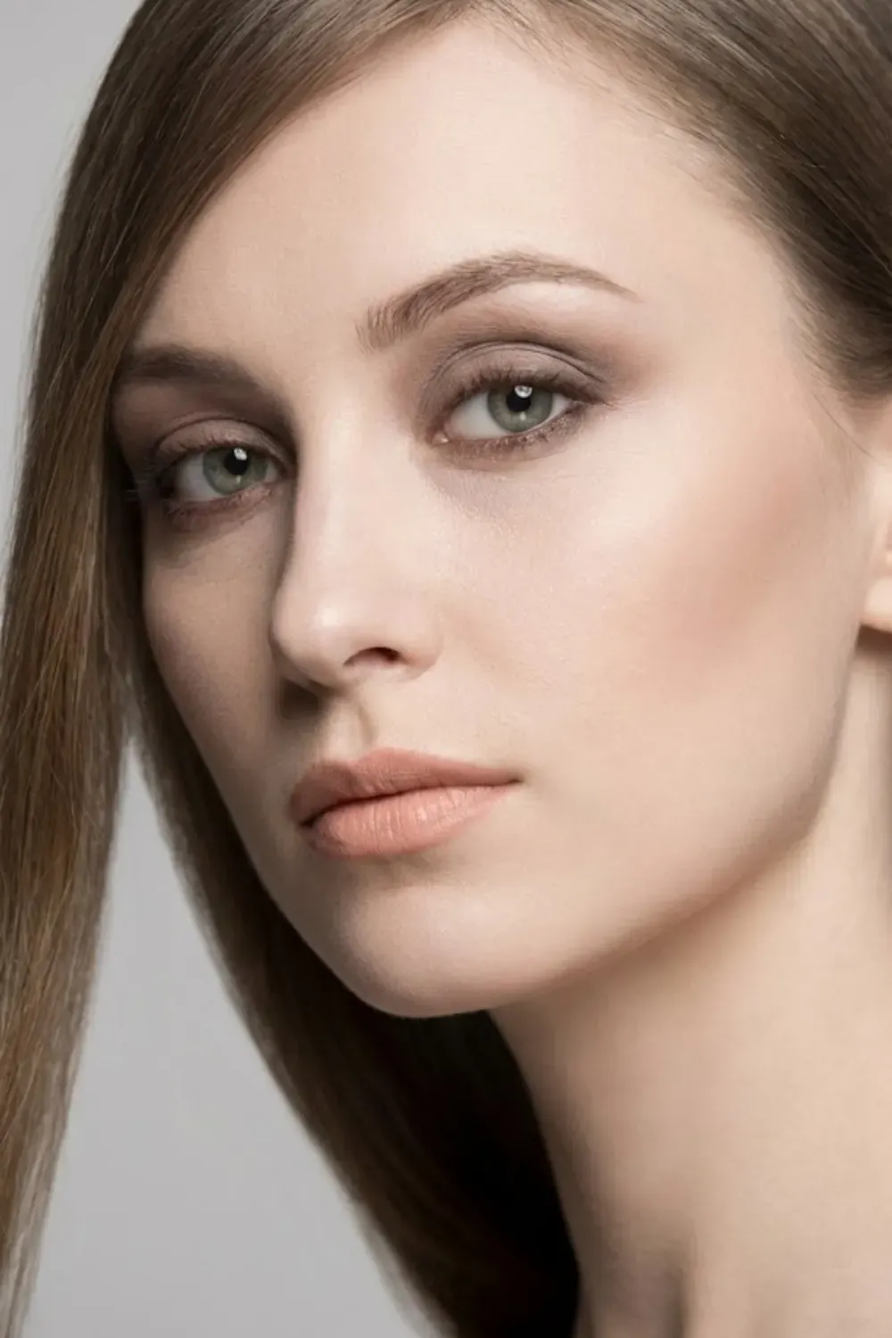 Neutral Taupe Eye Makeup - Neutral taupe eye makeup on fair skin