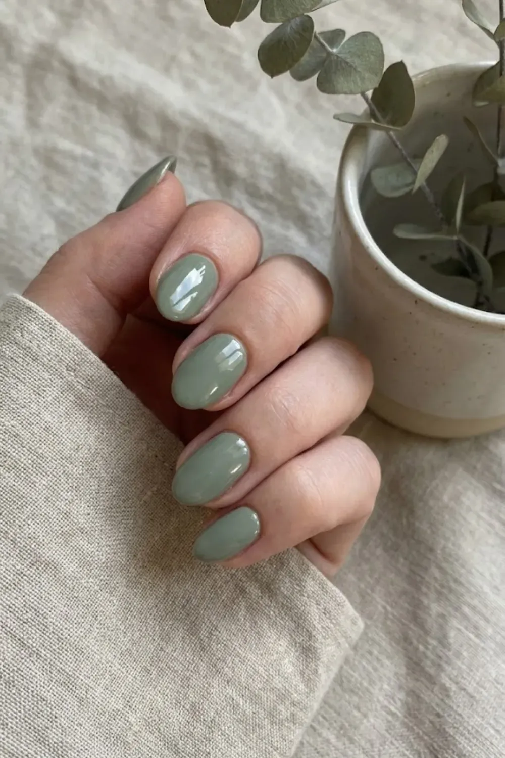 Muted Sage Green – Soft sage green gel nails round shape nature inspired