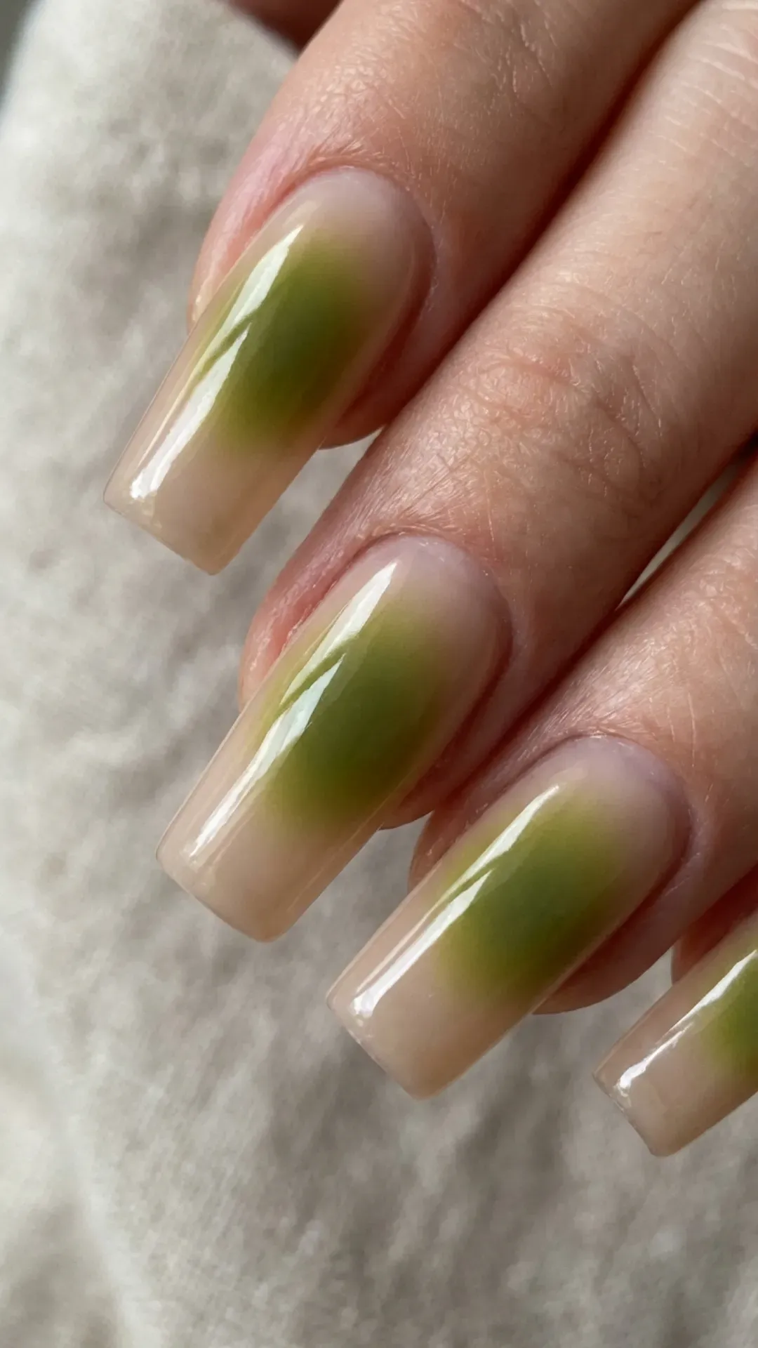 Trendy airbrushed olive green aura nails VANSWEG.COM