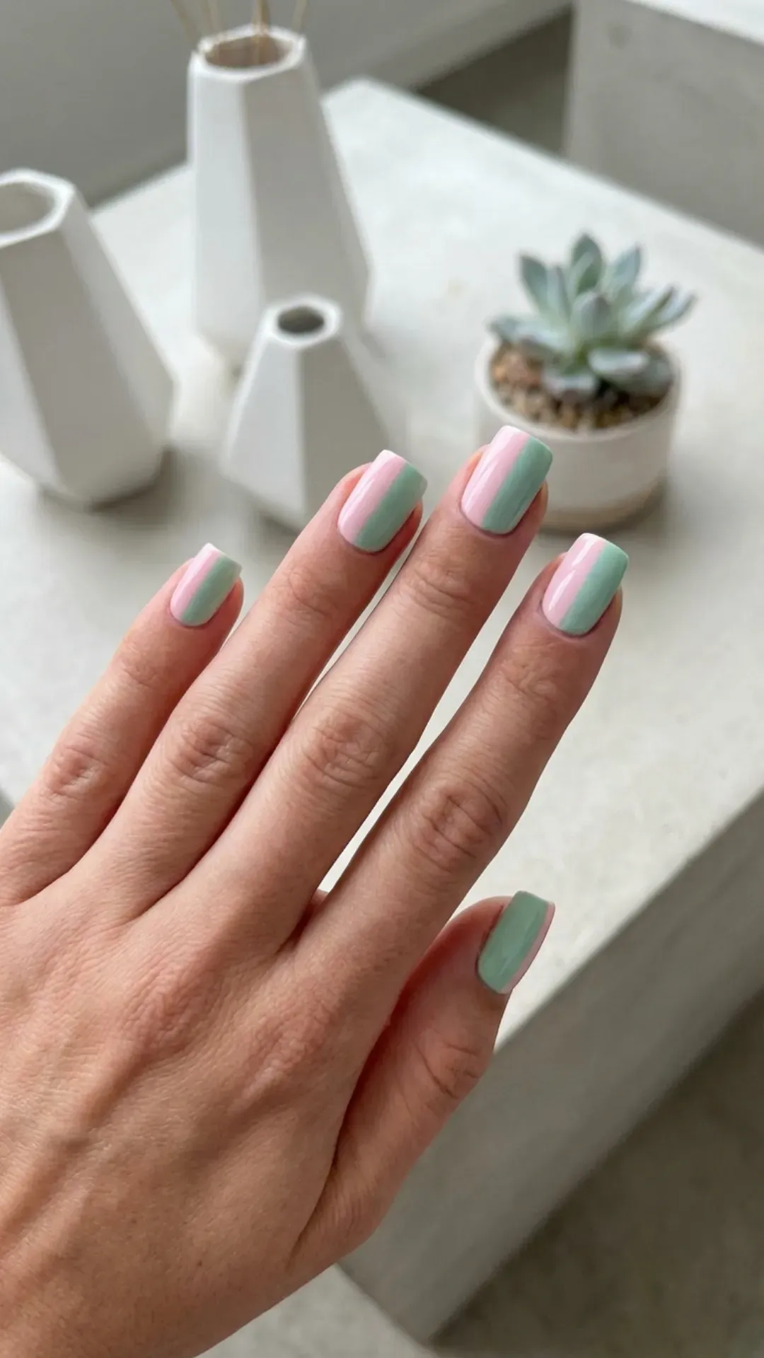 Crisp geometric pastel colorblock spring nails VANSWEG.COM
