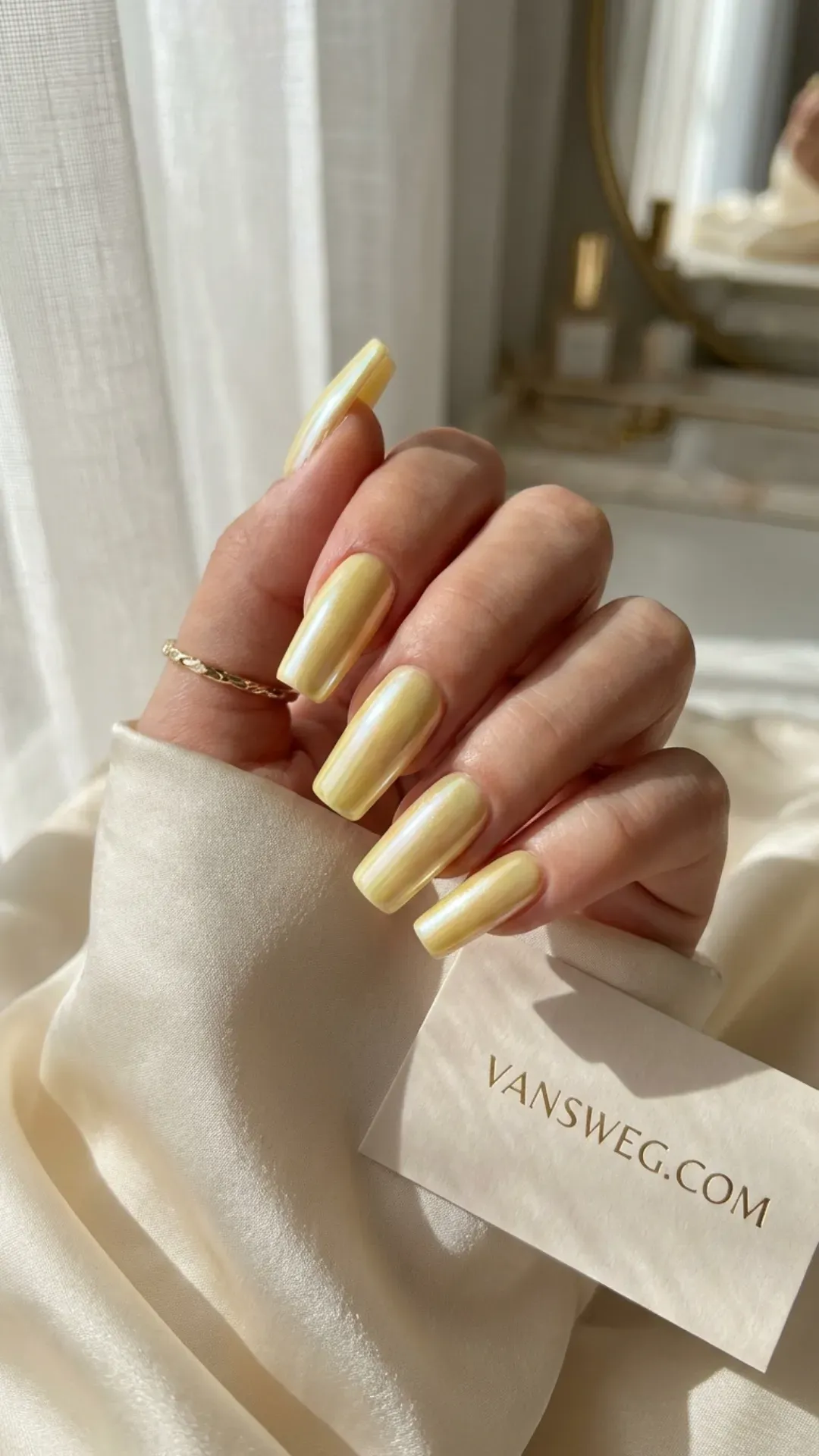 Iridescent glazed butter yellow chrome nails by VANSWEG.COM