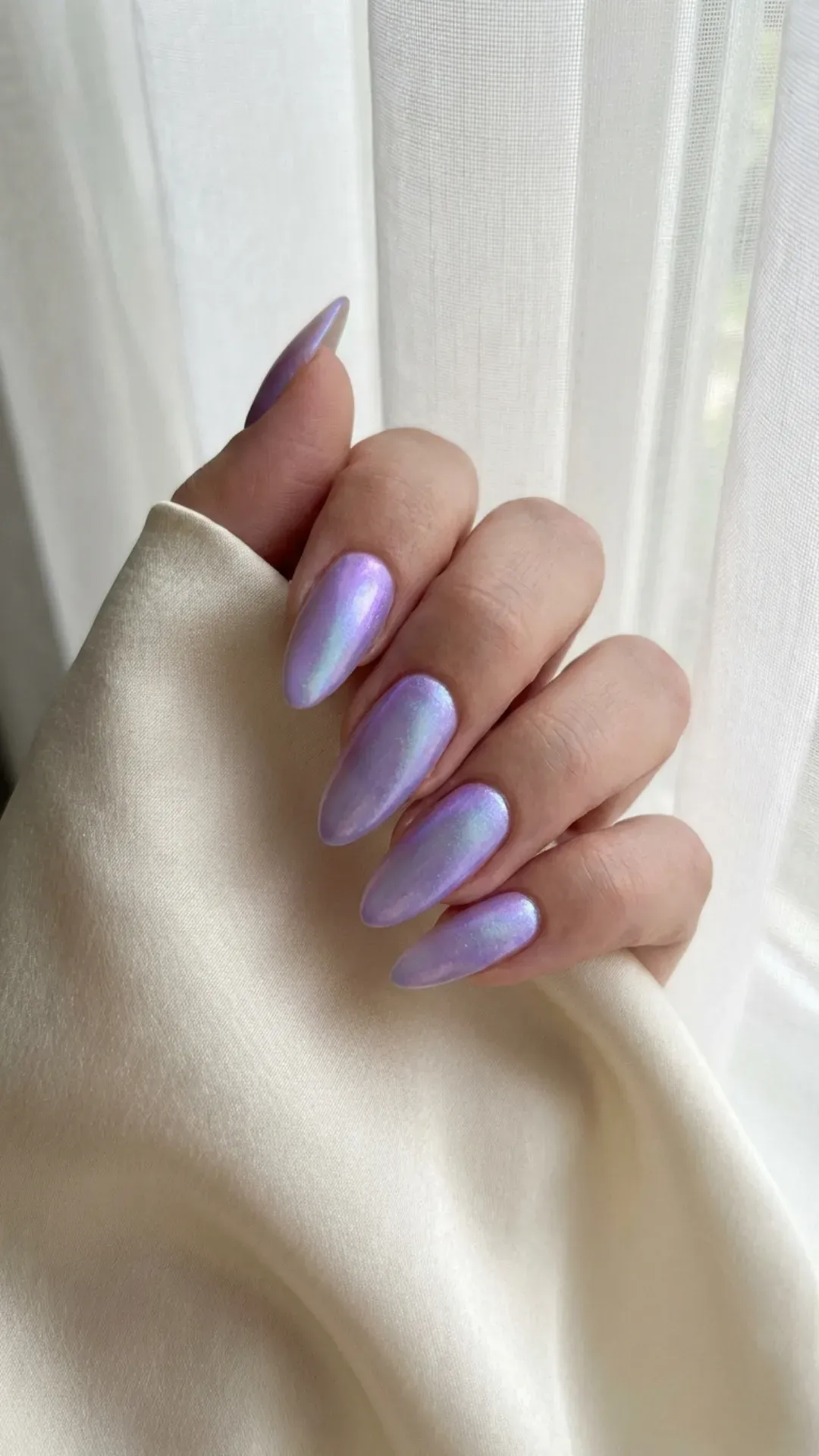 Digital lavender nails with a sheer iridescent pearl topcoat VANSWEG.COM