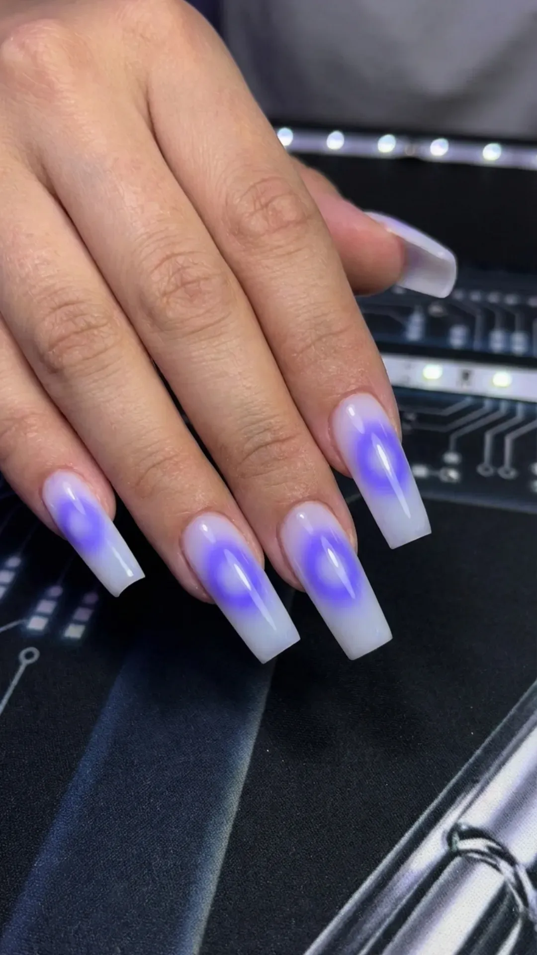 Trendy airbrushed digital lavender aura nails VANSWEG.COM