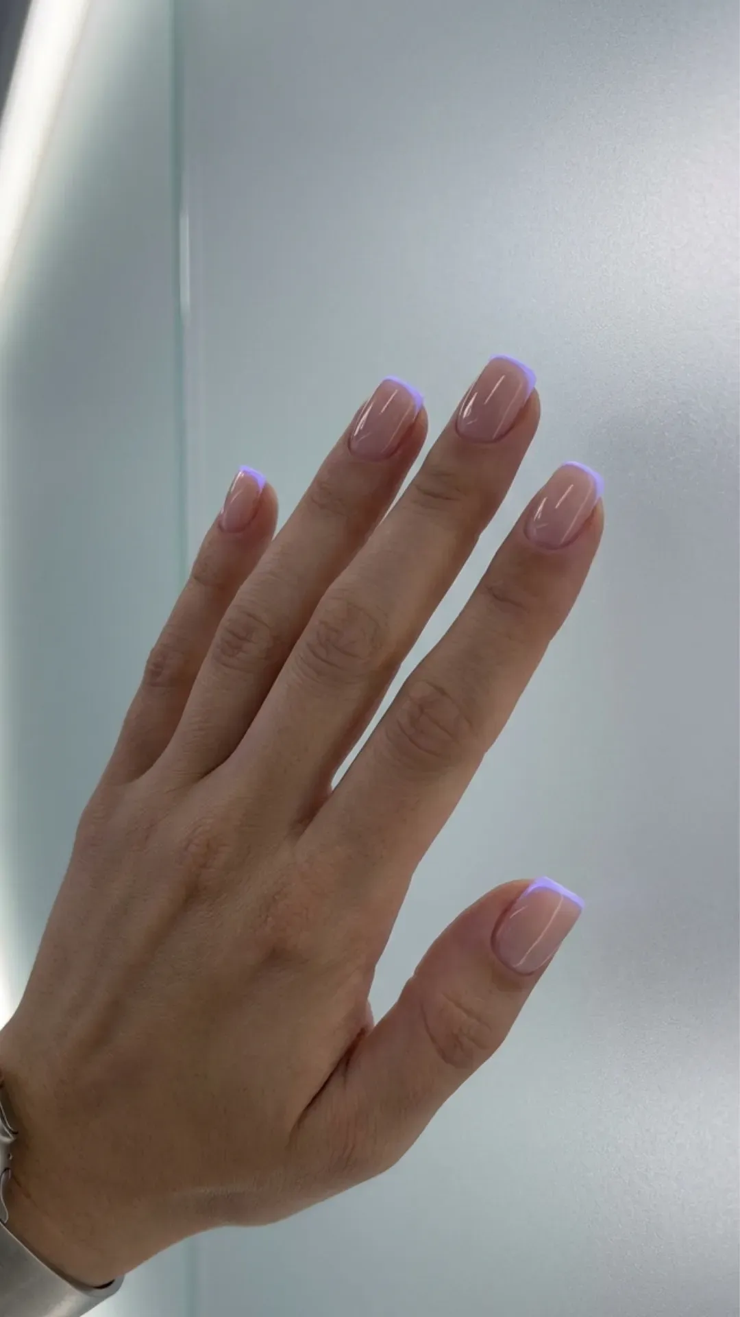 Super thin micro French tips in digital lavender VANSWEG.COM