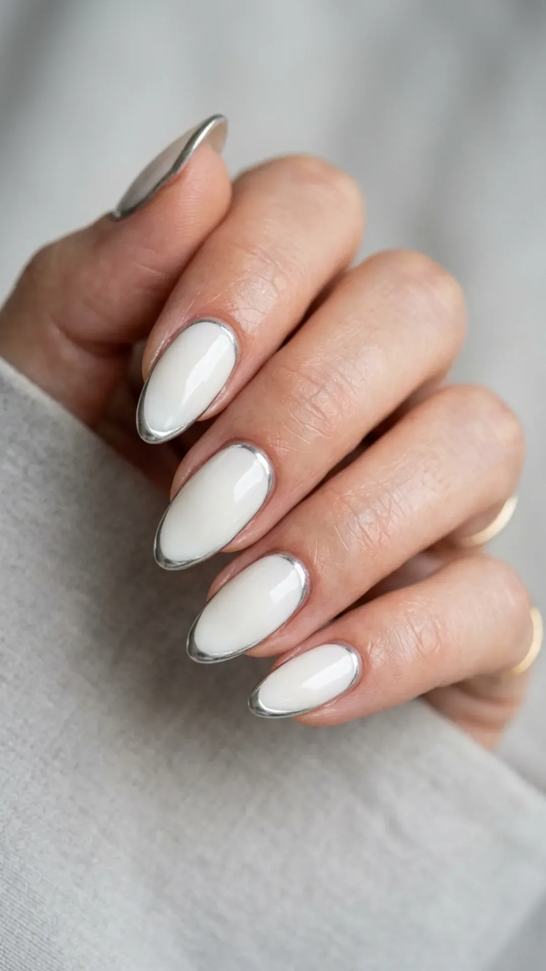  cloud dancer nails with micro silver chrome outline detail by VANSWEG.COM