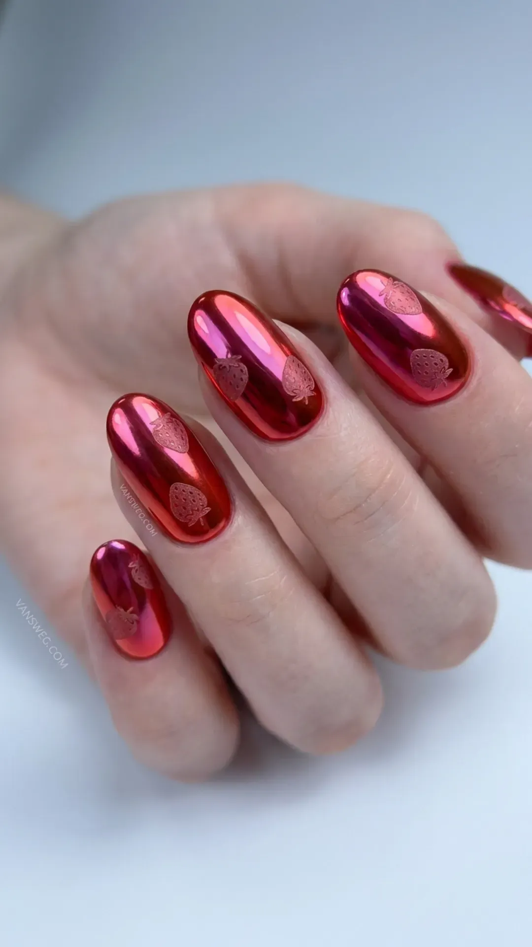  metallic mirror-like red pink chrome strawberry nails by VANSWEG.COM