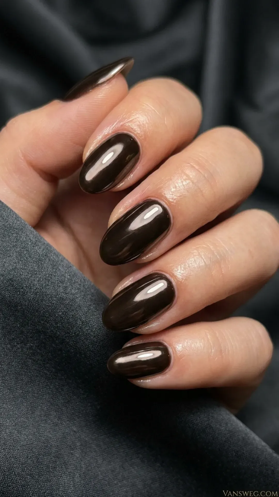  double glazed espresso nails liquid metal brown by VANSWEG.COM