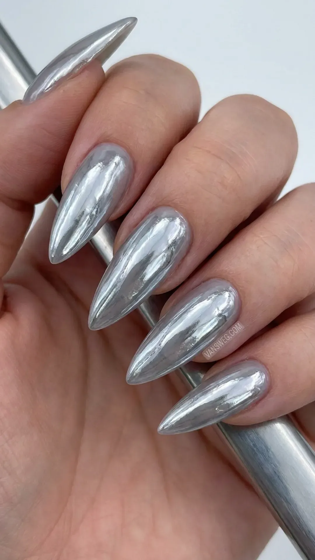  futuristic icy silver chrome korean glass nails edgy manicure by VANSWEG.COM