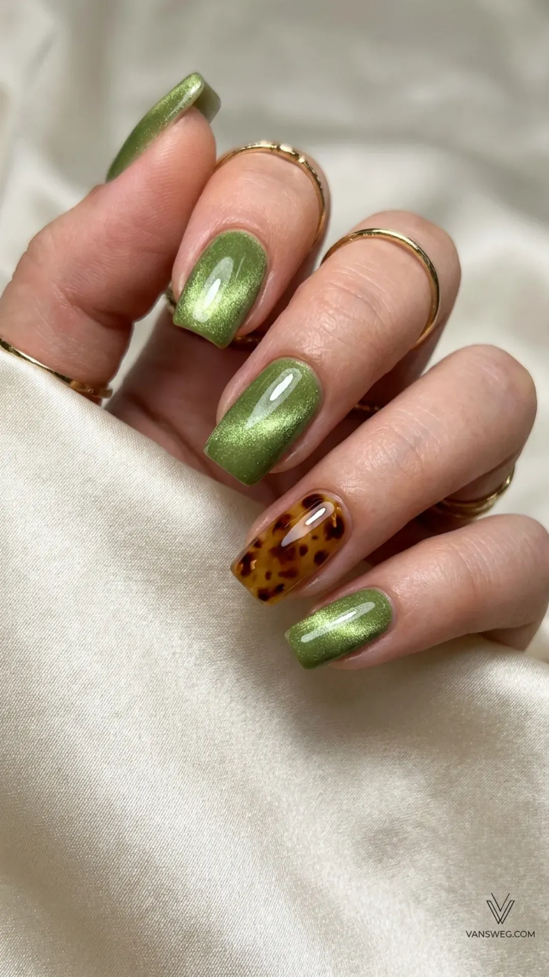 chic matcha green velvet magnetic nails with a tortoiseshell accent nail by VANSWEG.COM