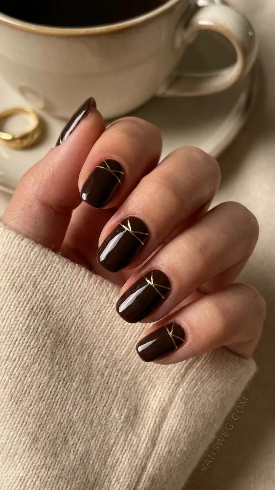  espresso glazed nails with delicate gold nail art by VANSWEG.COM