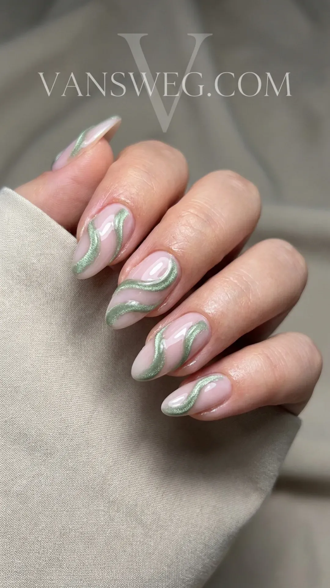 retro abstract waves using sage green velvet magnetic cat-eye polish on a milky base by VANSWEG.COM