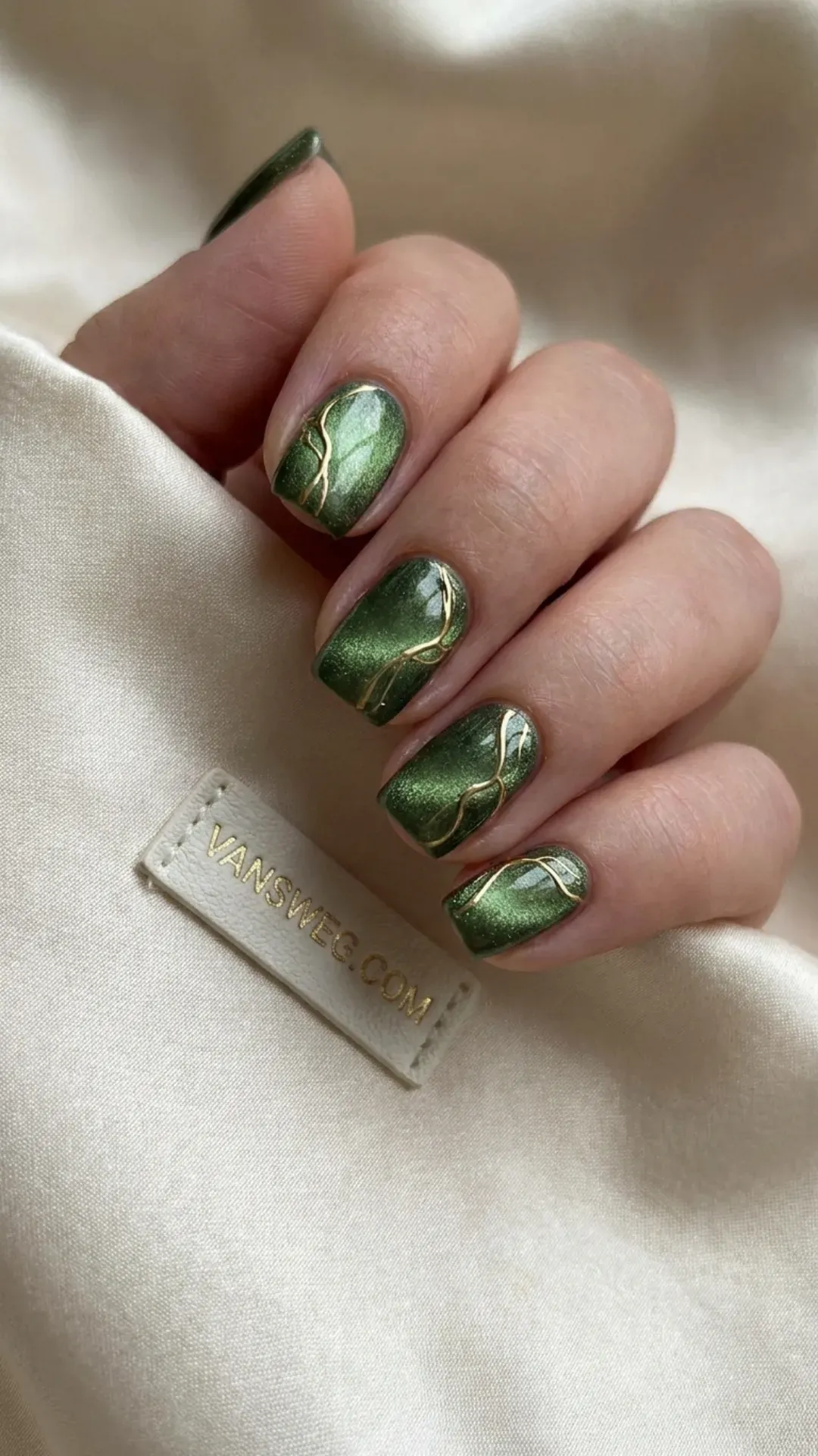 luxurious matcha magnetic cat-eye nails with delicate gold chrome accents by VANSWEG.COM