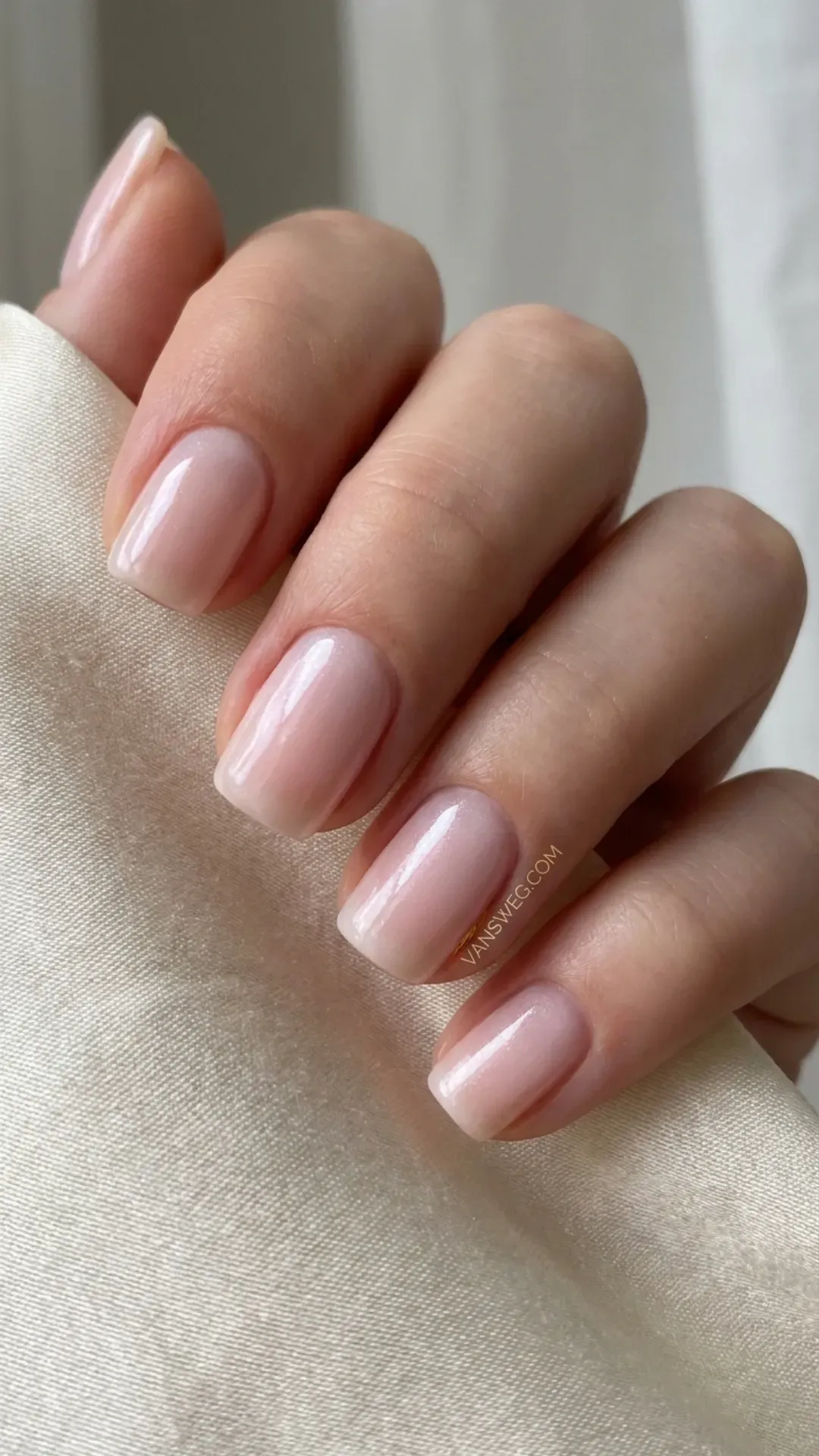 micro pearl glazed soap nails high shine manicure by VANSWEG.COM