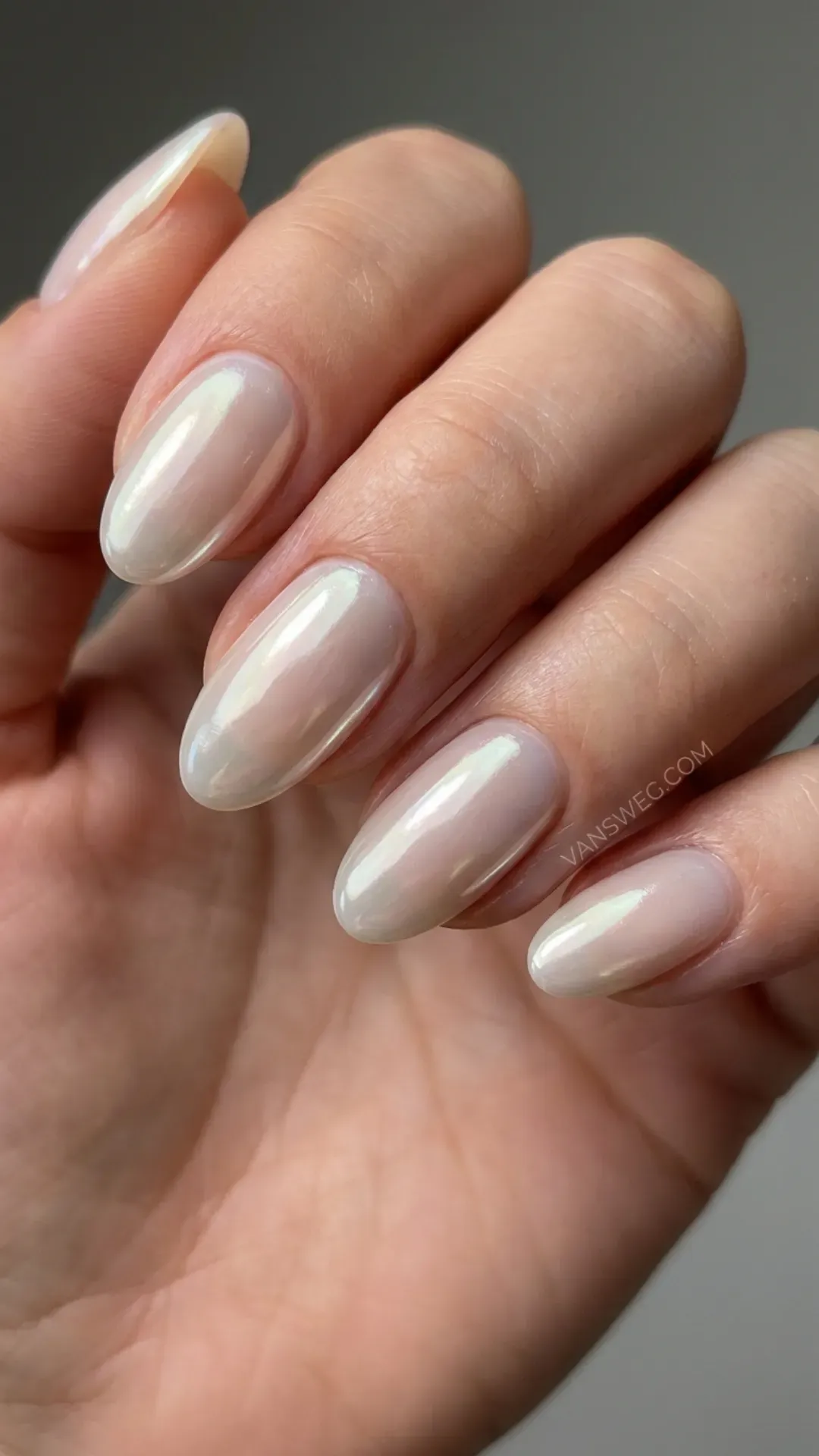 pearlescent chrome glazed donut korean glass nails by VANSWEG.COM