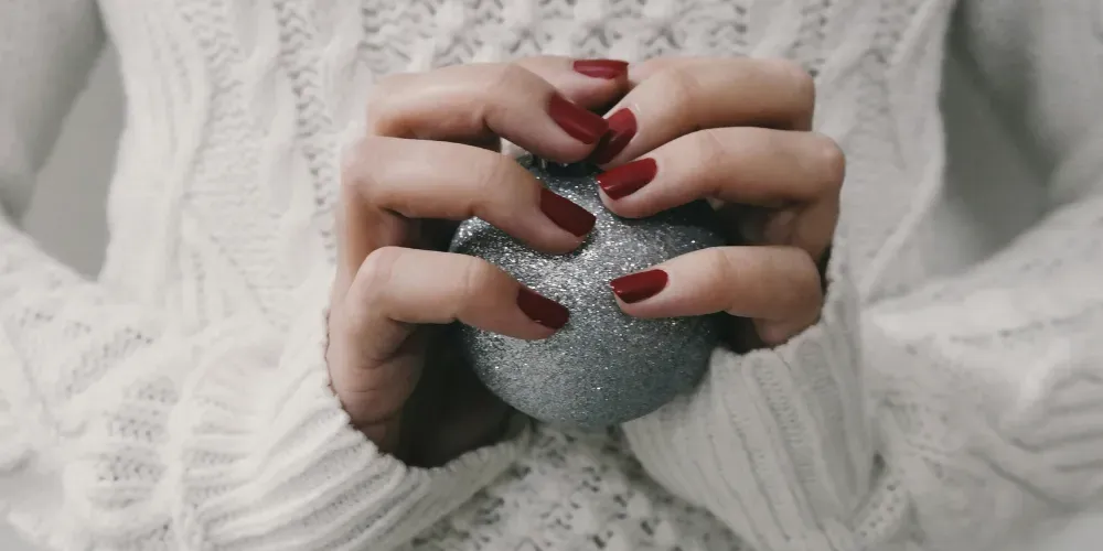 10 Stylish Nail Designs You’ll See Everywhere in 2025