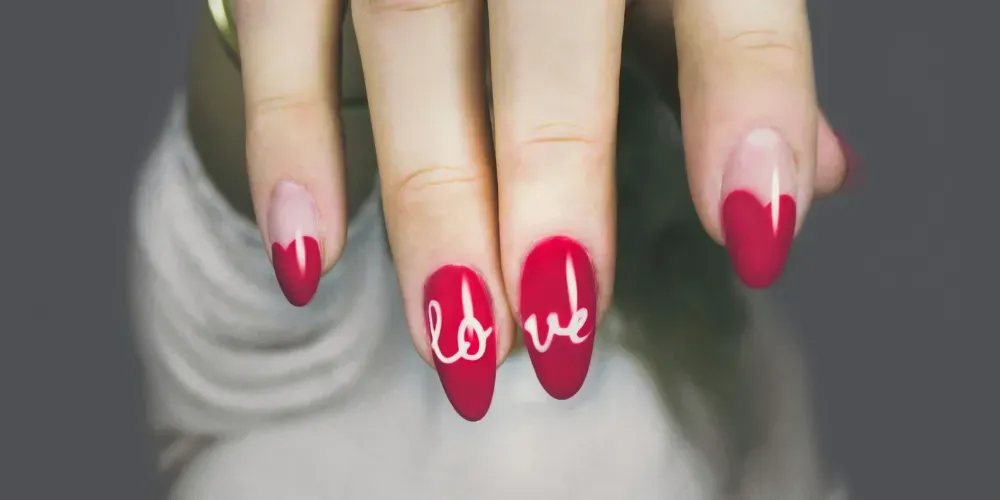 15 Irresistibly Juicy Nail Designs You’ll Fall in Love With in 2025
