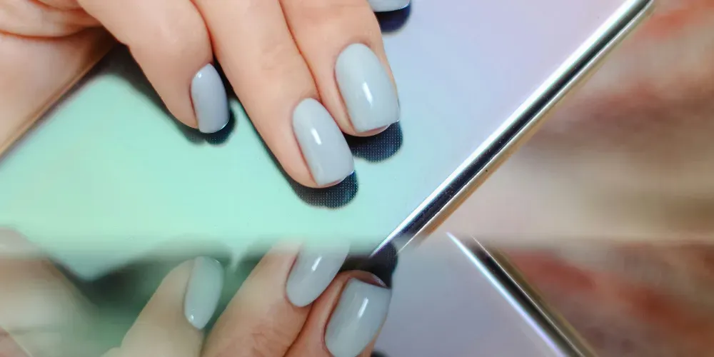 Juicy Pastel Nails Are Taking Over 2025: Here's How to Rock the Look