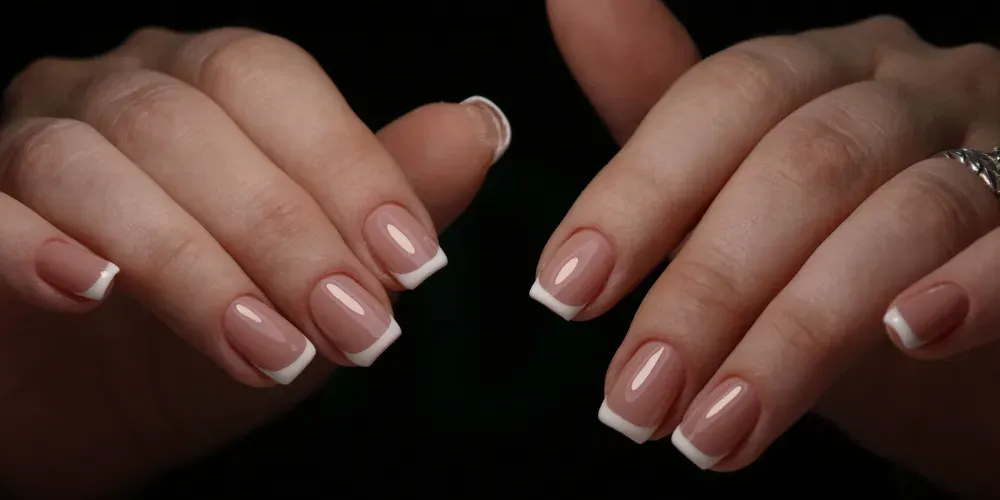 13 French Tip Nail Designs You Must Try for a Chic Look