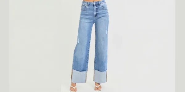 12 Ways to Style the Giant Cuffed Jean Trend in 20252026 From '90s Nostalgia to Modern Chic