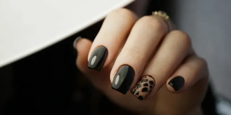 Fall Nails 2025: Top Trends to Elevate Your Seasonal Style